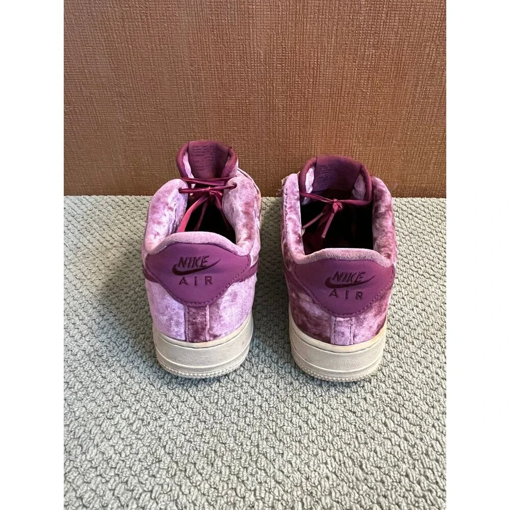 Nike Air Force 1 LV8 Tea Berry BORDEAUX VELVET Size 6.5Y 849345-601 - Picture 4 of 5